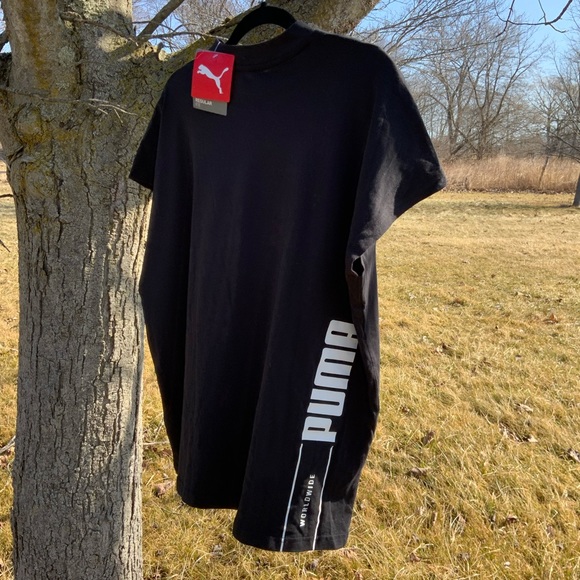 Puma Black slightly Cap Sleeves T Shirt size L Regular Fit New With Tags - Picture 3 of 5